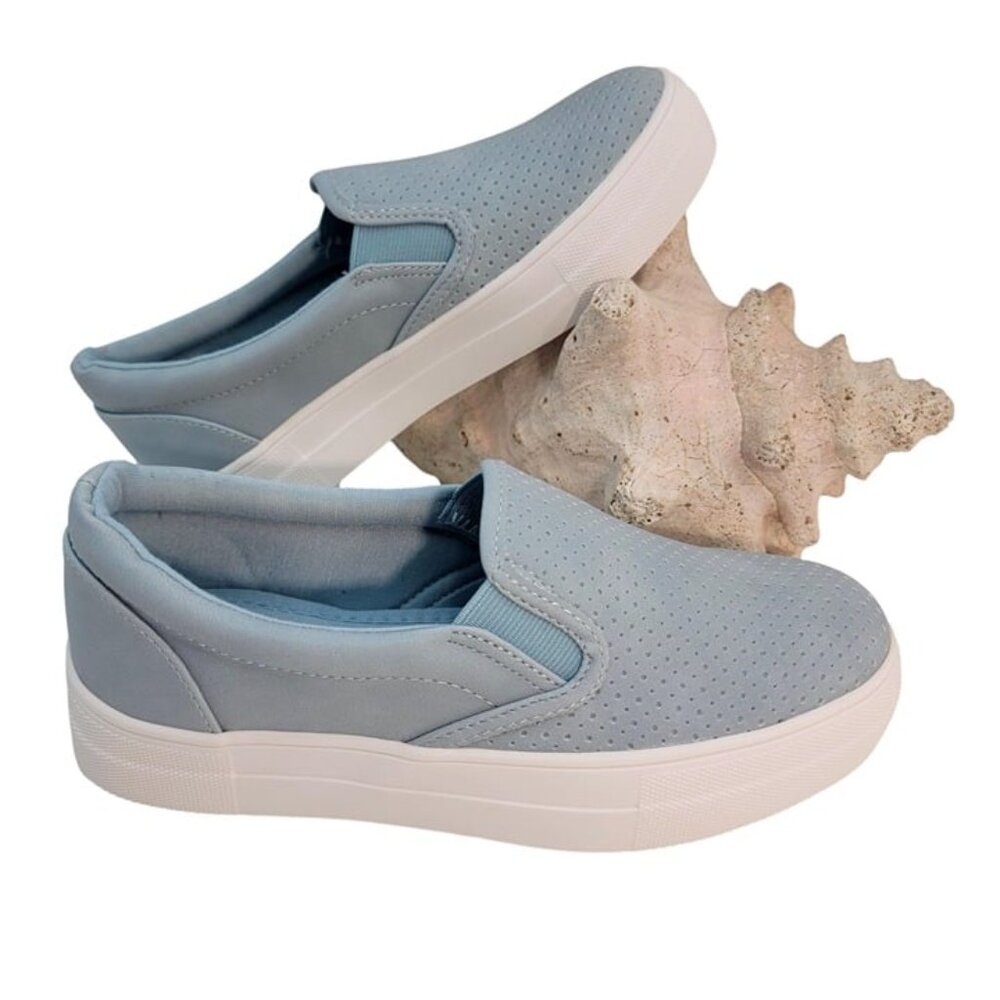 BUY ONE GET ONE FREE Soda Croft Slip-on Fashion Sneaker Blue Nubuck PU Size 10